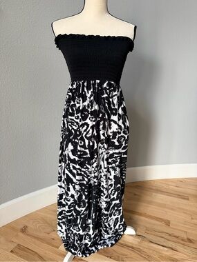 Absolutely Resort Wear Smocked Strapless Maxi Dress Black White Sz Medium